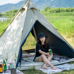 Namiot kempingowy Pyramid | MOBI GARDEN, seria Forest, 2-4 osoby